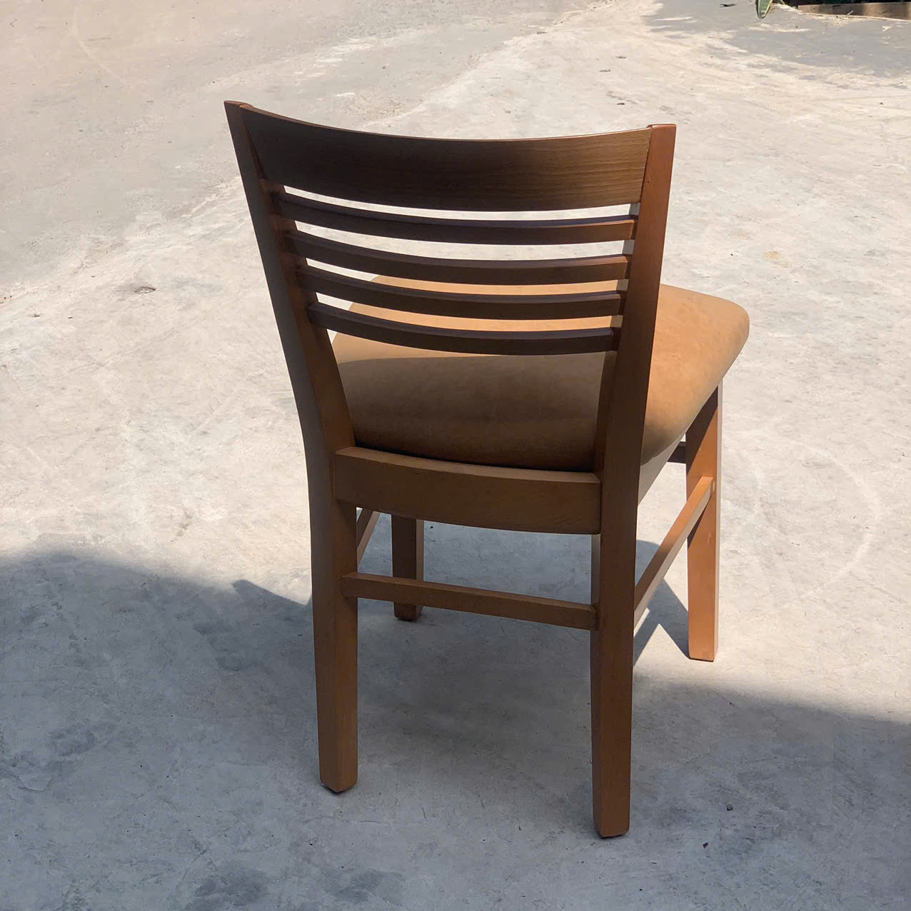GHẾ ĂN HIỆN ĐẠI - BỌC NỆM THEO YÊU CẦU